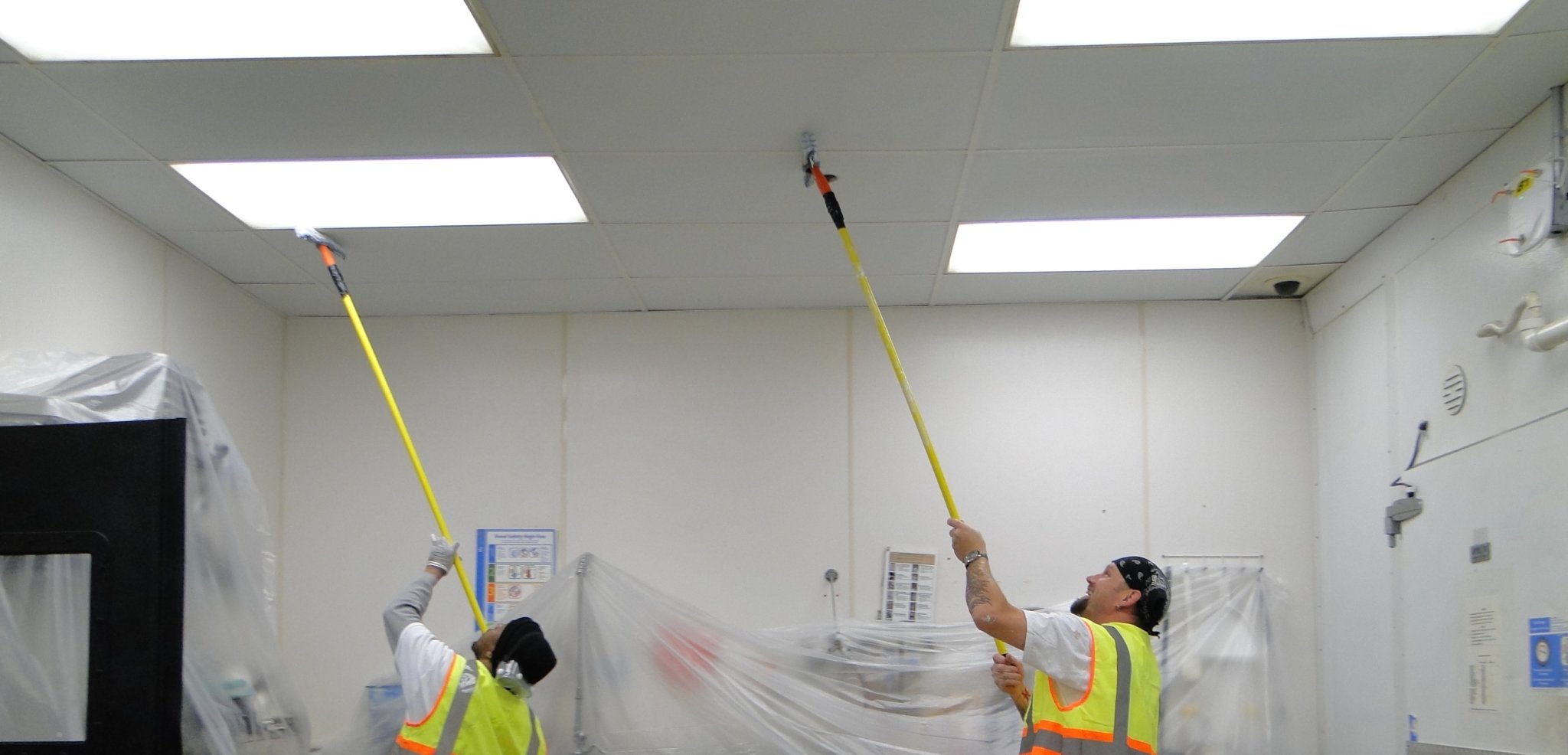 how-to-clean-ceiling-fans-without-getting-dust-everywhere-advanced